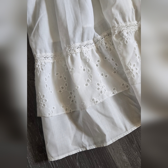 NWT White Floral Eyelet Dress EARTHBOUND Clothing XL - Picture 3 of 3